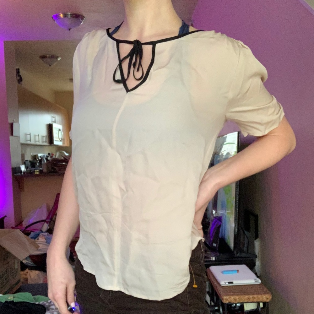 Chiffon Blouse - Picture 2 of 3